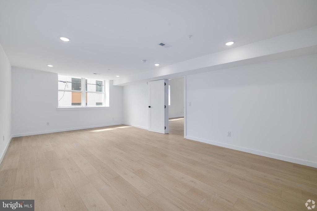 3211 Cedar Street - Photo 3