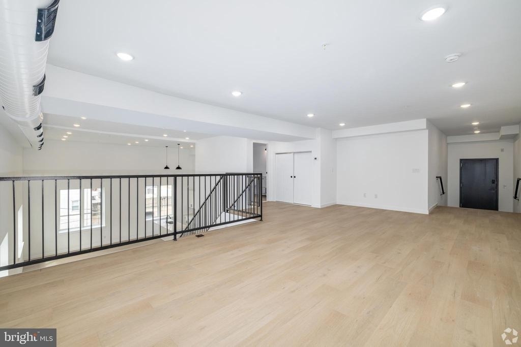 3211 Cedar Street - Photo 4