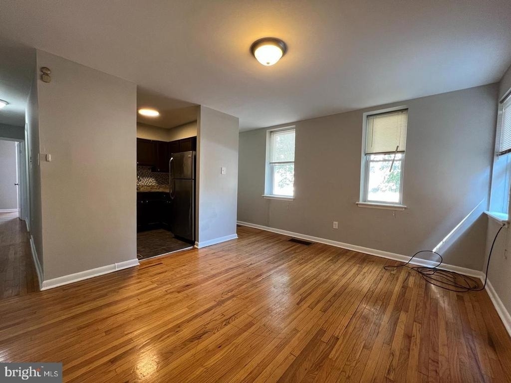 539 N 33rd Street - Photo 1