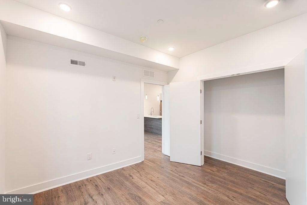2623 Christian Street - Photo 9