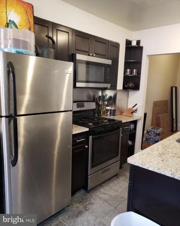 2008 Chestnut Street - Photo 4