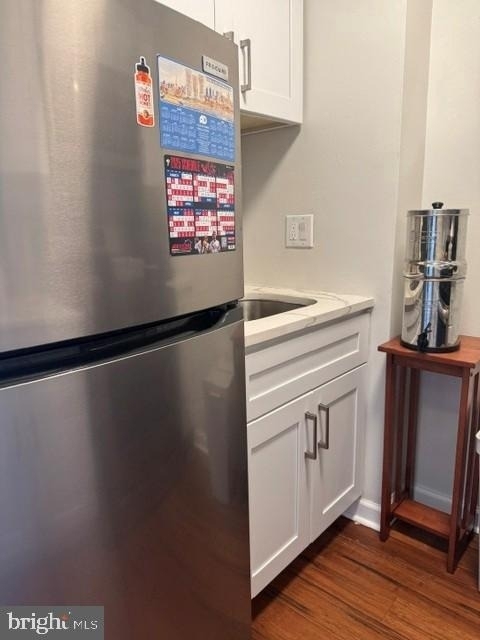 220 Locust Street - Photo 5