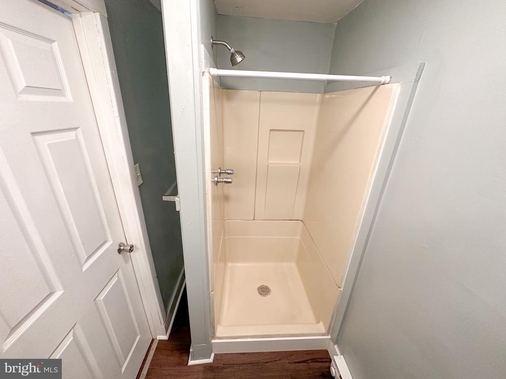 1347 Sellers Street - Photo 3