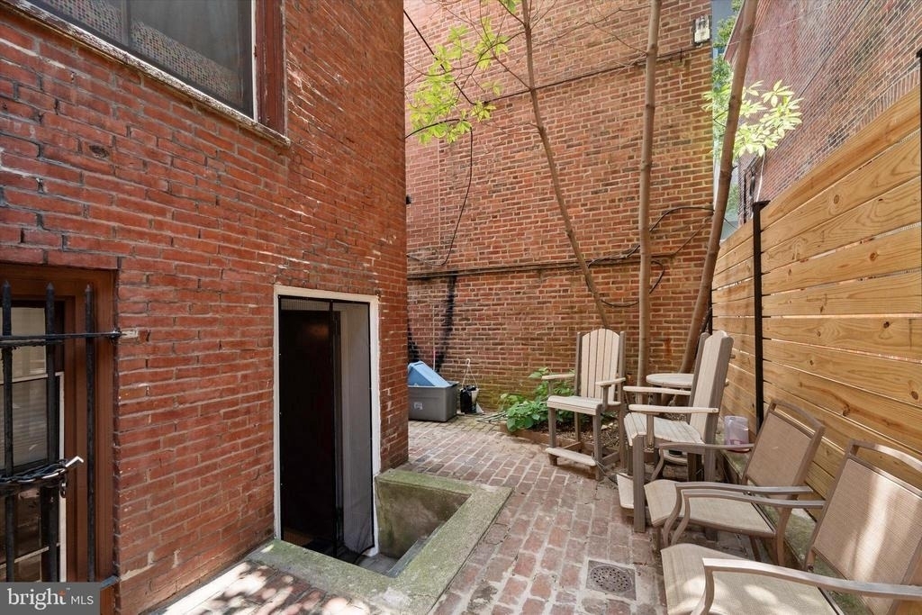240 S 13th Street - Photo 14