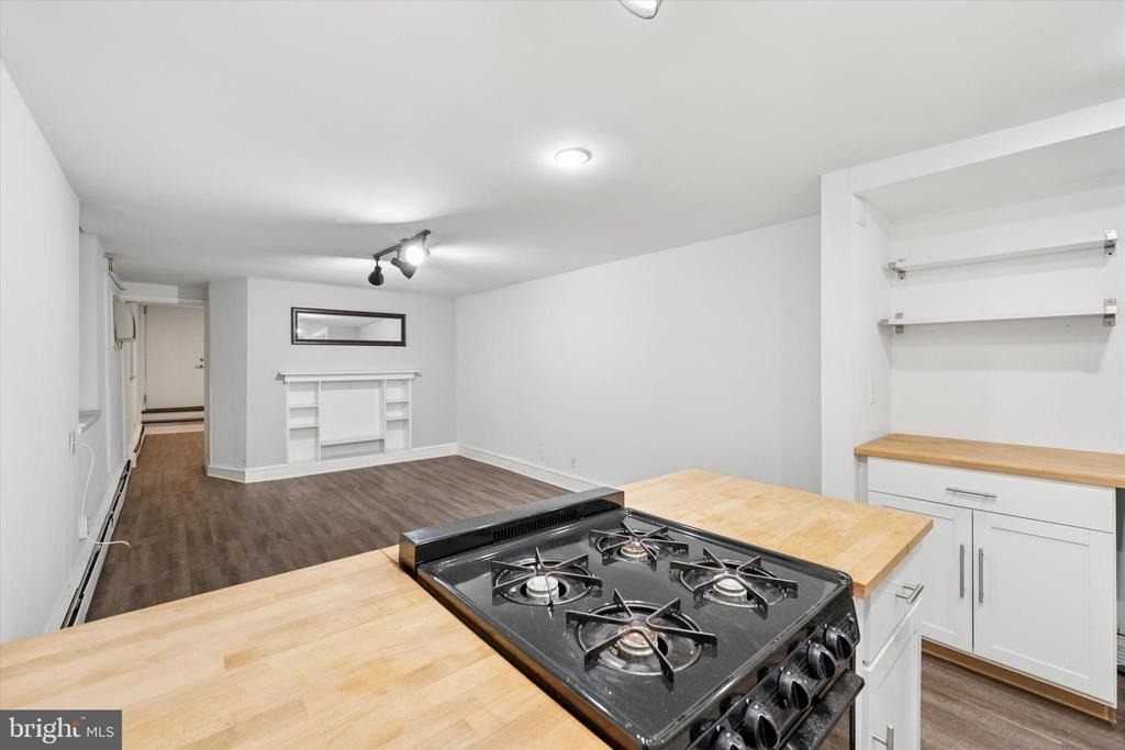 240 S 13th Street - Photo 6