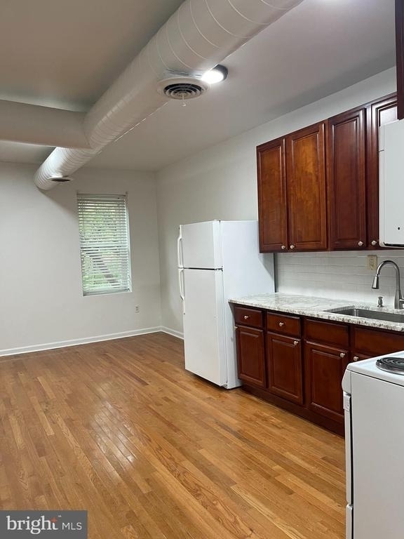 1715 South Street - Photo 3