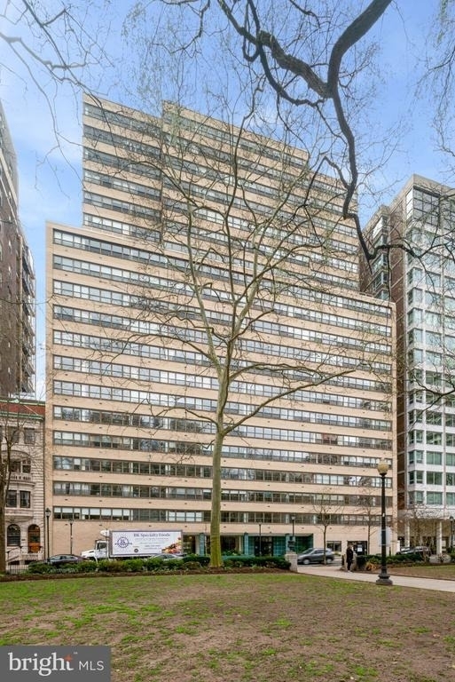 1806 Rittenhouse Square - Photo 18