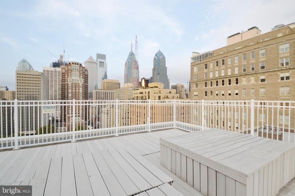 1806 Rittenhouse Square - Photo 11