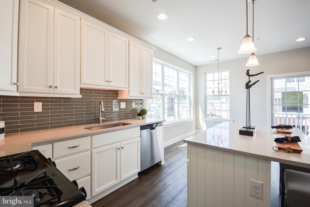 22 N Cannon Avenue - Photo 9