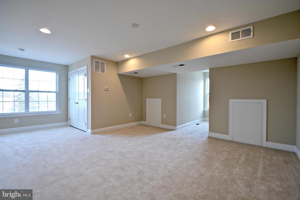 22 N Cannon Avenue - Photo 12