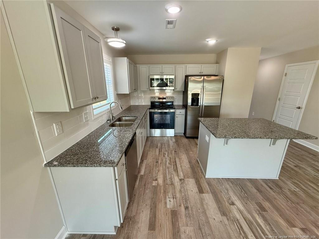 8103 King Road - Photo 5