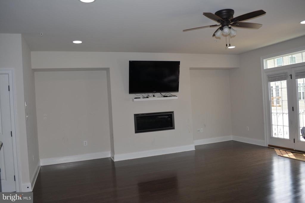 847 Stonecliffe Road - Photo 3