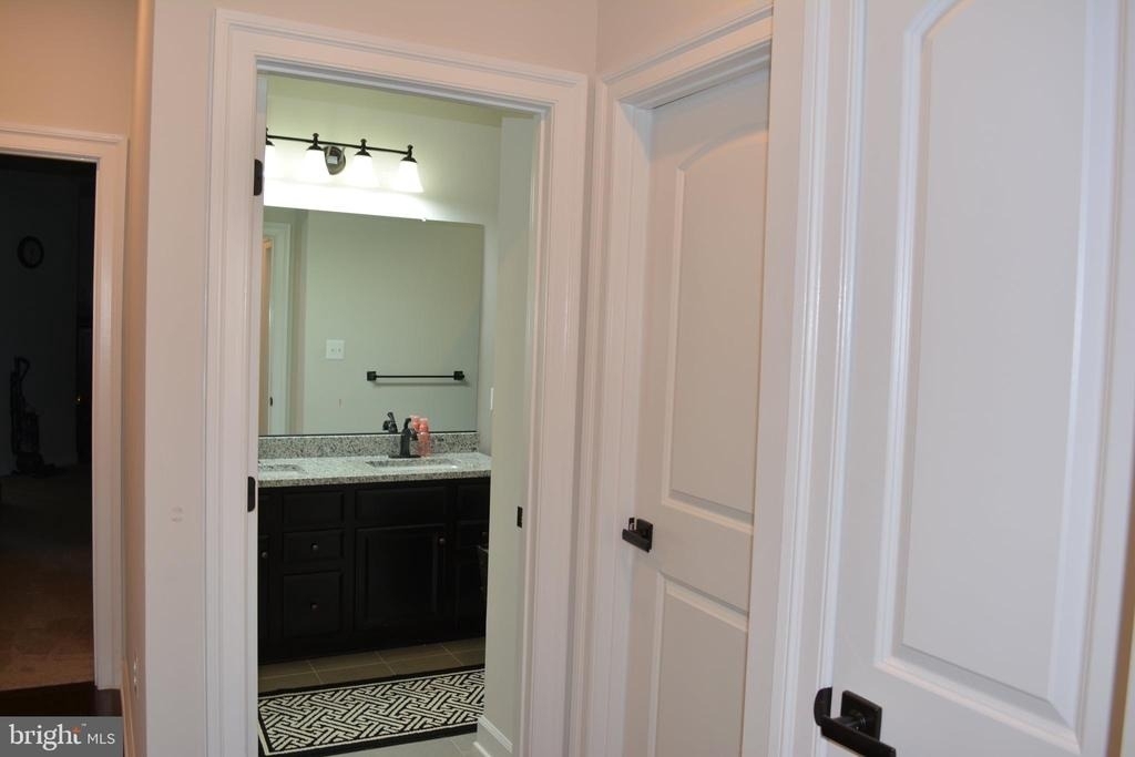 847 Stonecliffe Road - Photo 8