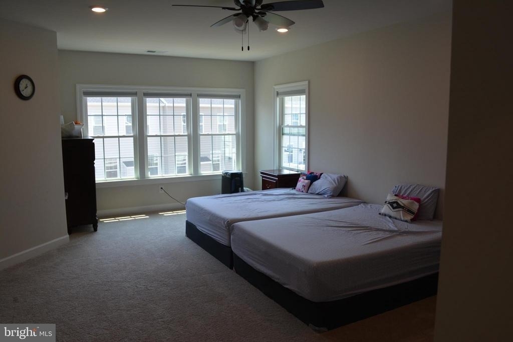 847 Stonecliffe Road - Photo 9