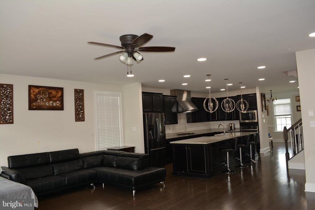 847 Stonecliffe Road - Photo 1