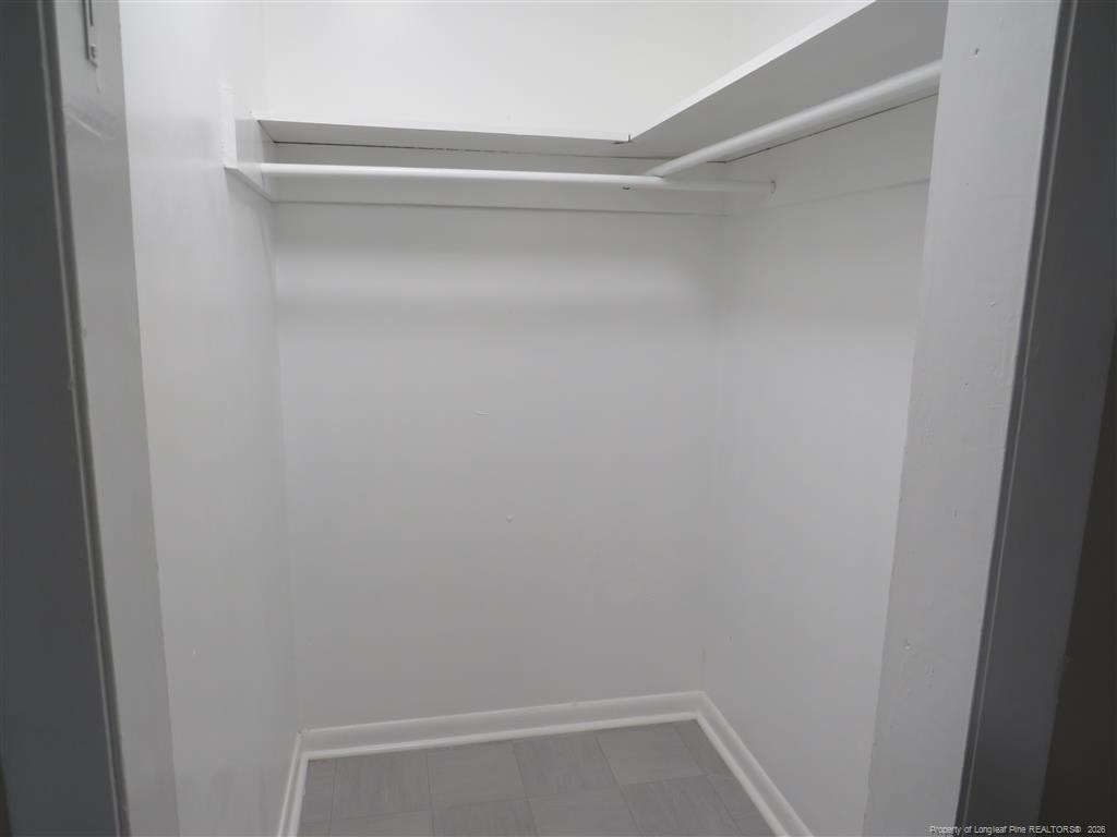 210-18 Colonial Drive - Photo 8