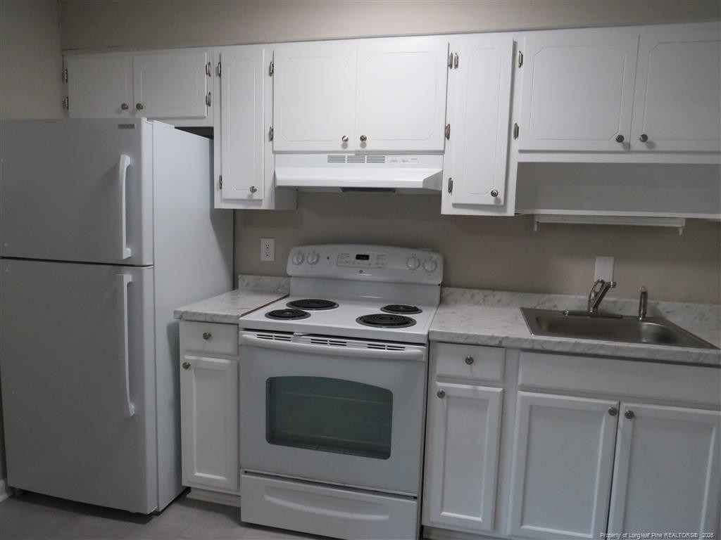 210-18 Colonial Drive - Photo 5
