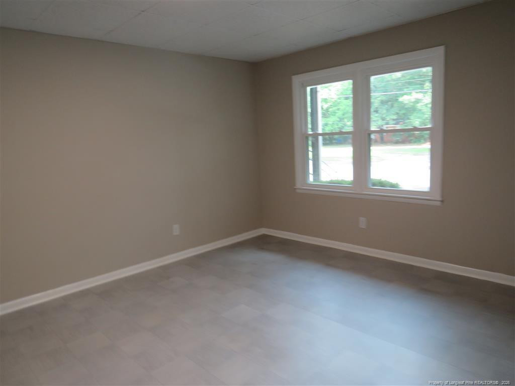 210-18 Colonial Drive - Photo 6