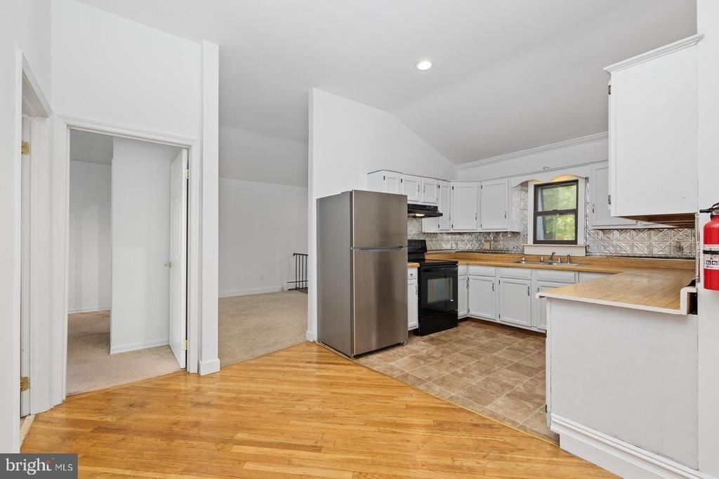 106 Mosher Road - Photo 5