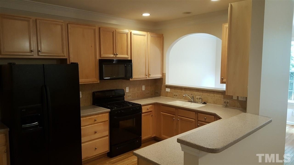 6004 Kohler Lane - Photo 4