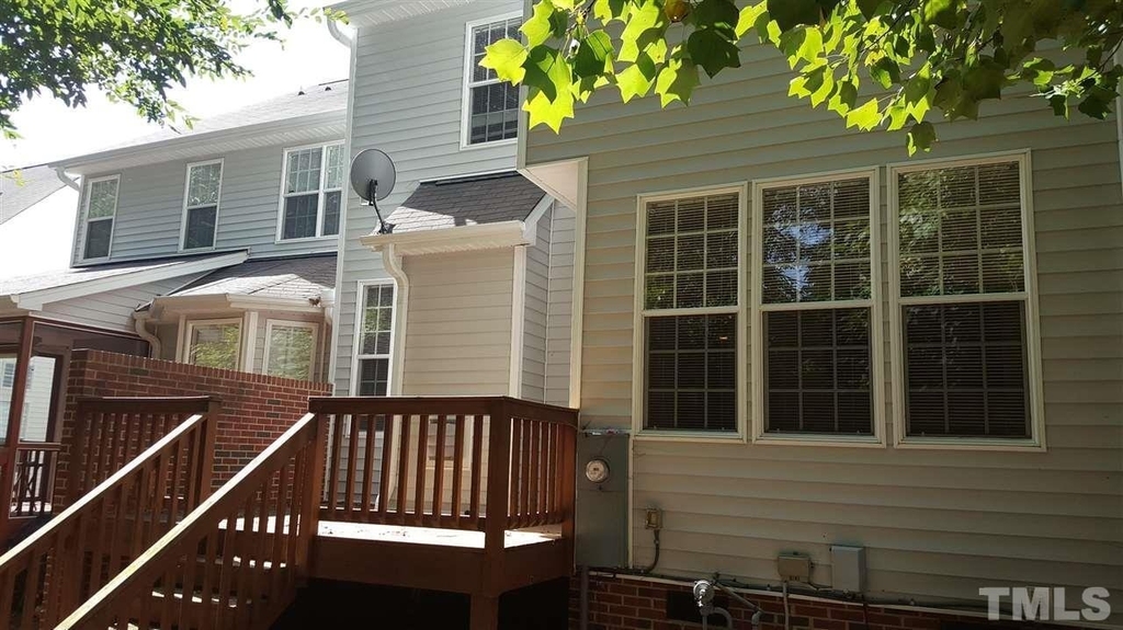 6004 Kohler Lane - Photo 3