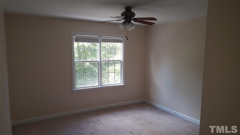 6004 Kohler Lane - Photo 12