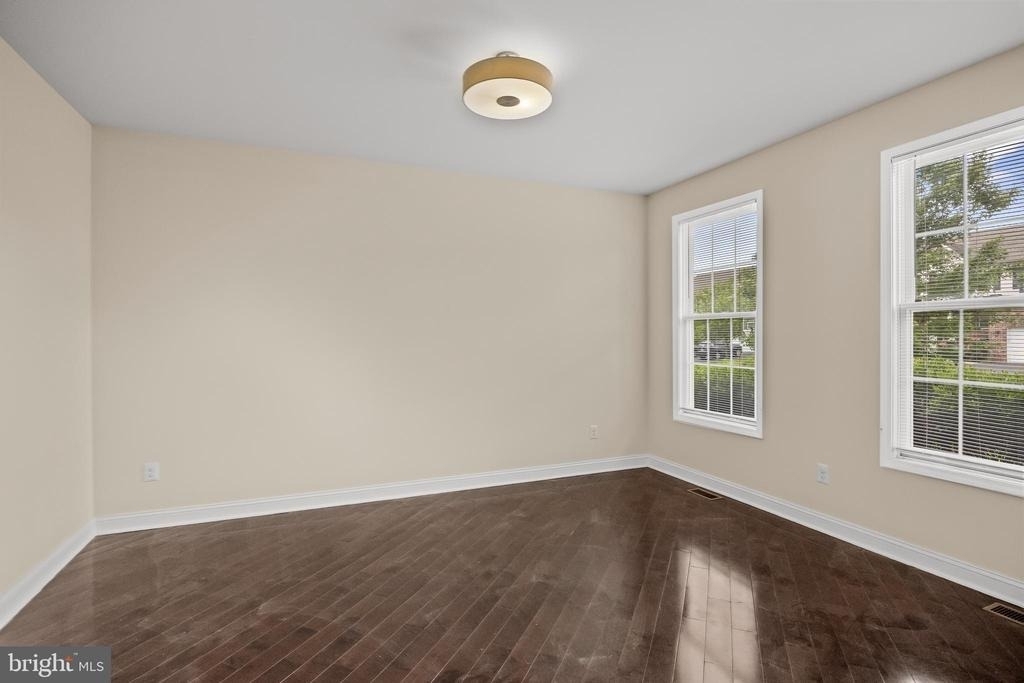209 Peony Lane - Photo 5