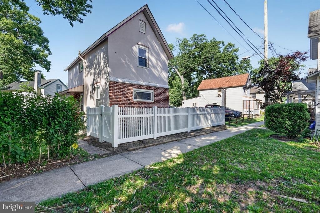 136 5th Avenue - Photo 28