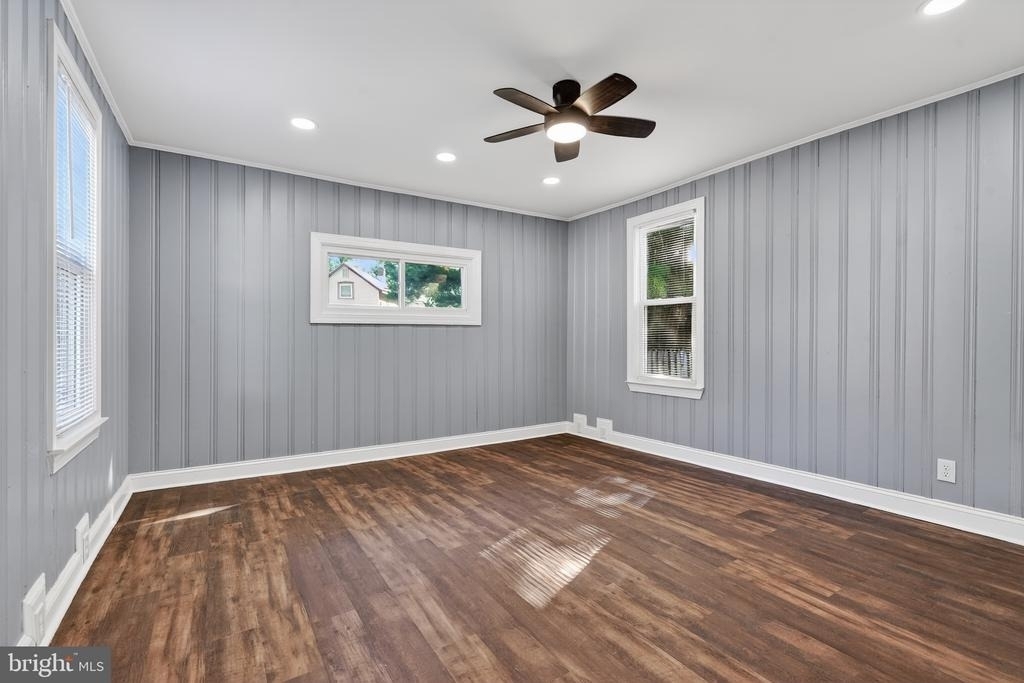 136 5th Avenue - Photo 6