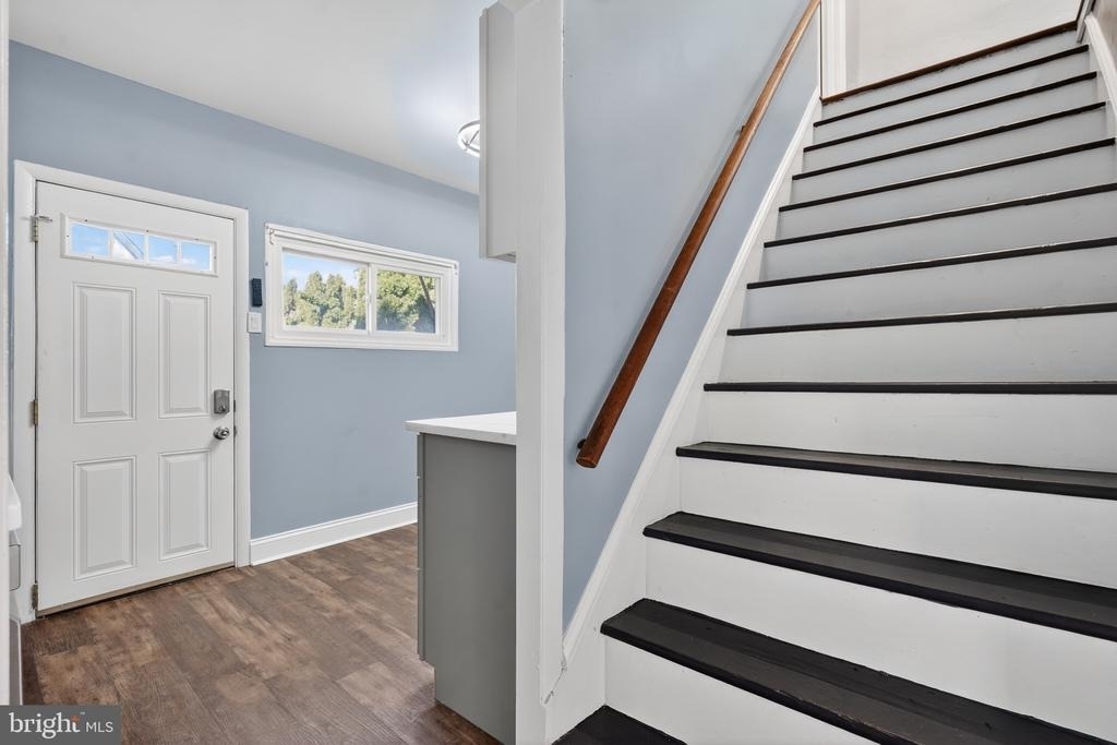 136 5th Avenue - Photo 7