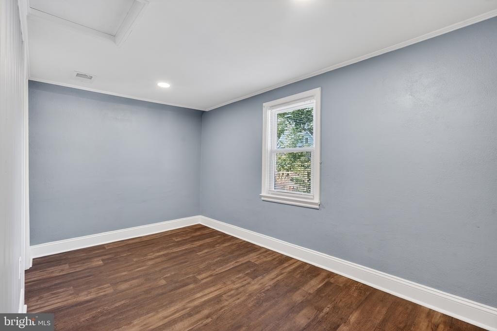 136 5th Avenue - Photo 19