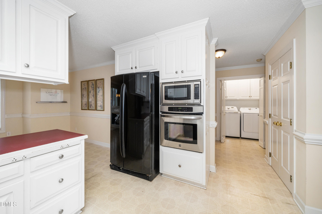 609 W Academy Street - Photo 7