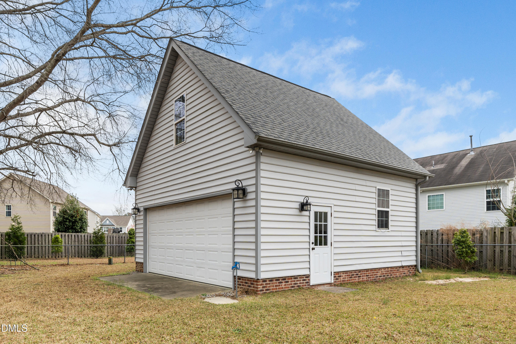 609 W Academy Street - Photo 18