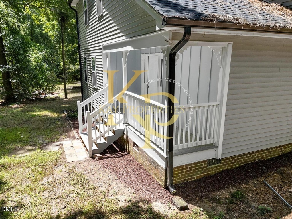 951 Walter Bright Road - Photo 30