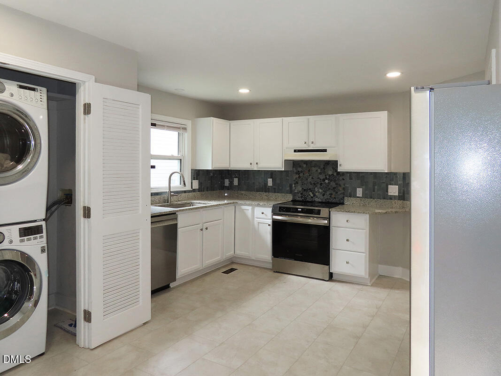 1215 Kent Street - Photo 4