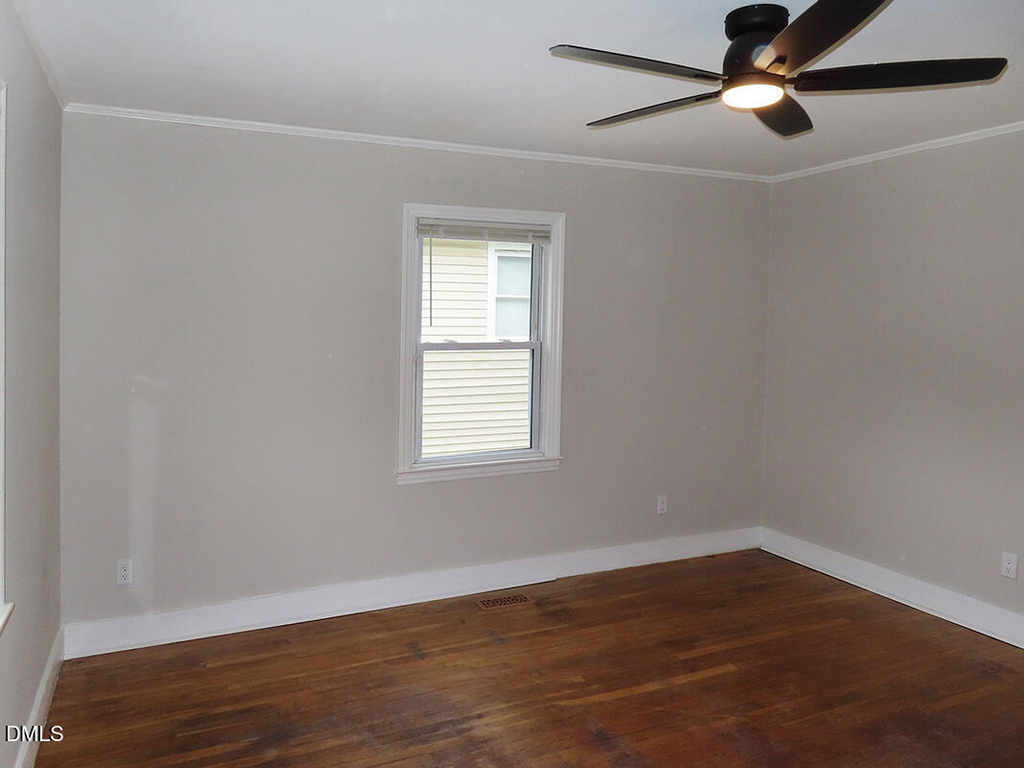 1215 Kent Street - Photo 8