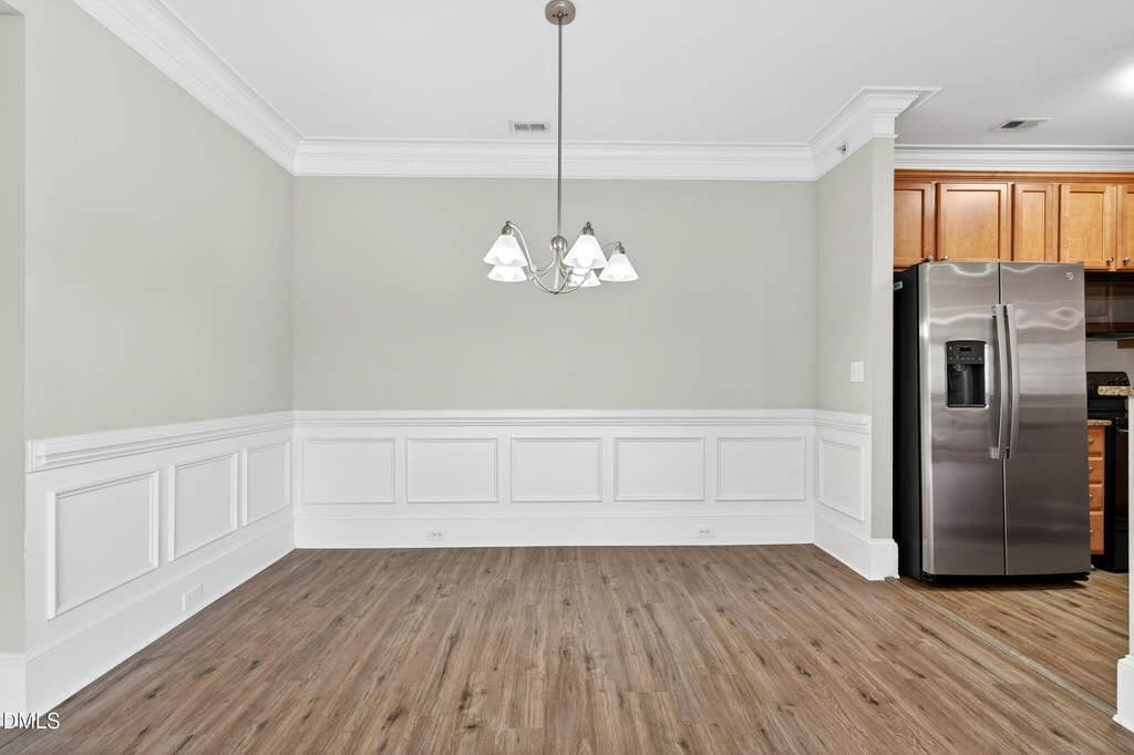 828 Waterford Lake Drive - Photo 18