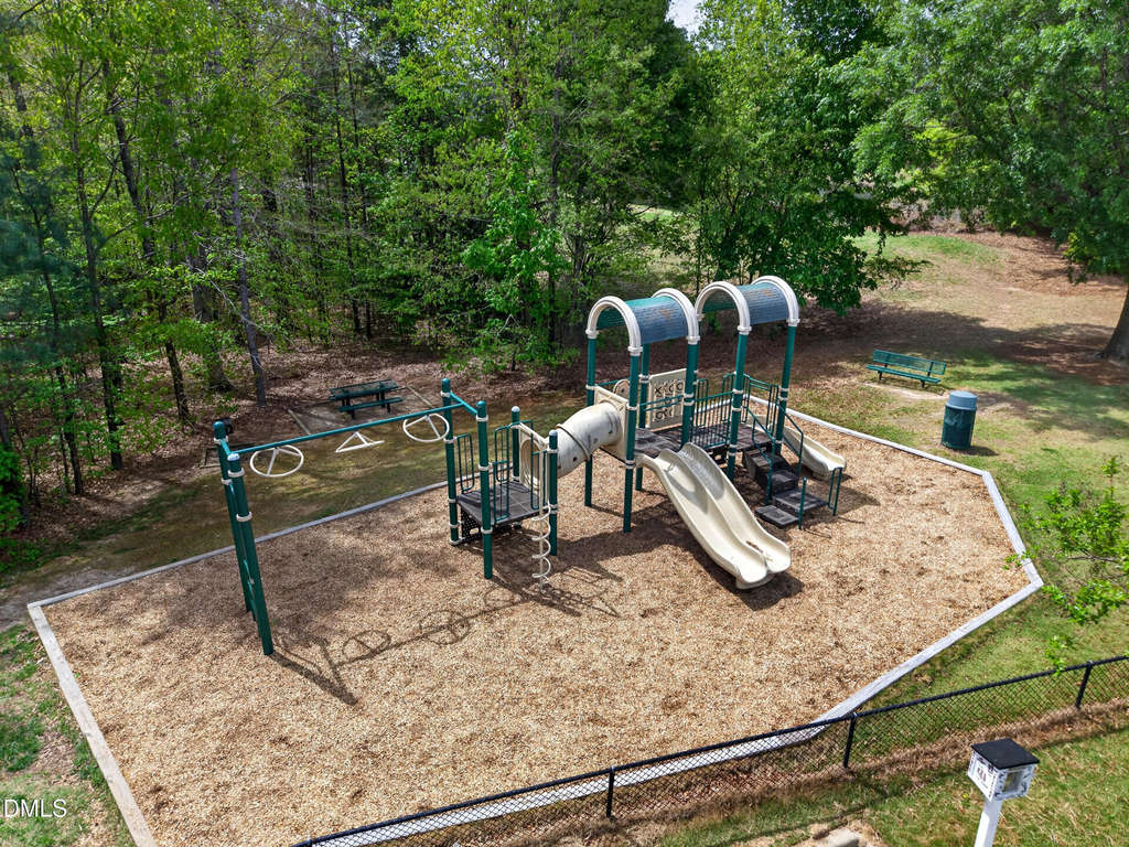 828 Waterford Lake Drive - Photo 56