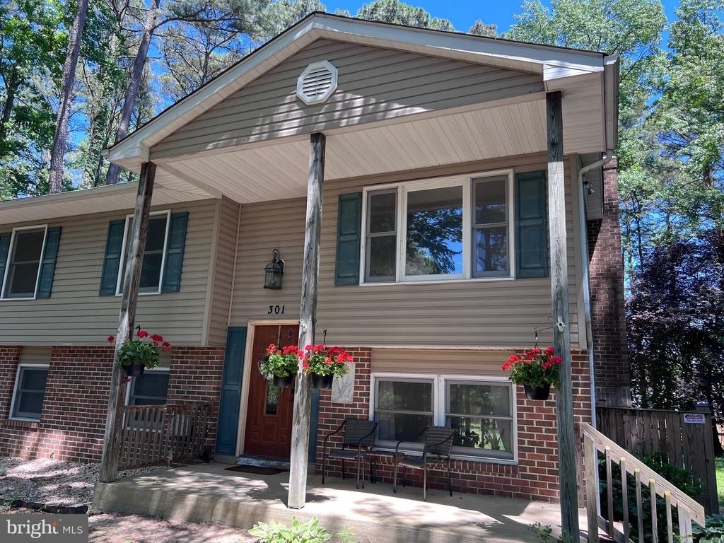 301 Wicomico Road - Photo 0