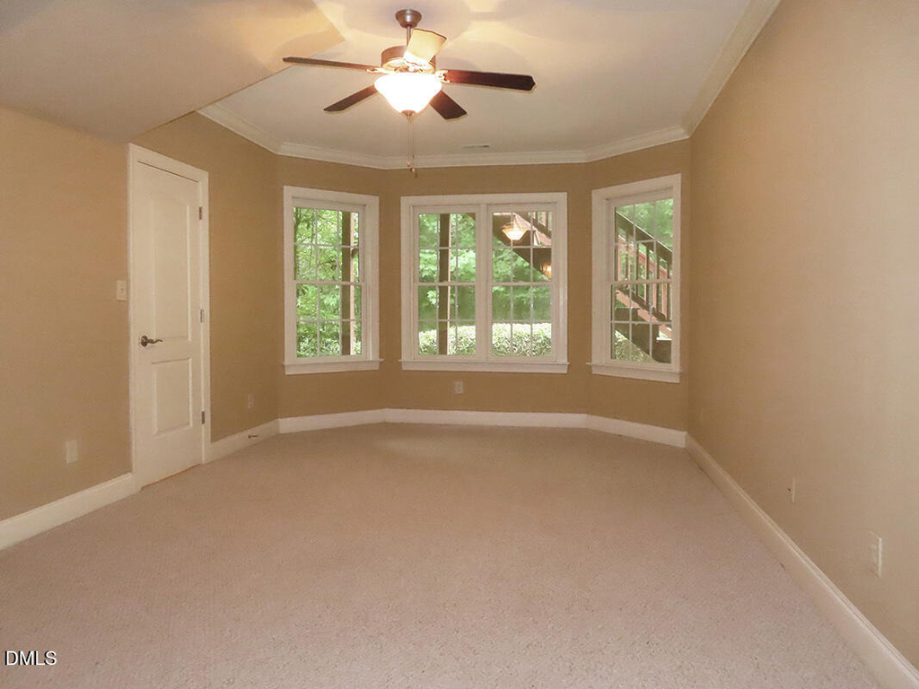 122 Edgewood Drive - Photo 16