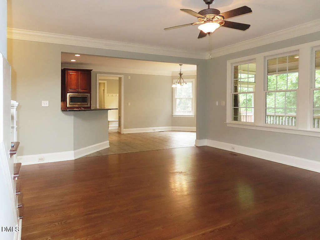122 Edgewood Drive - Photo 6
