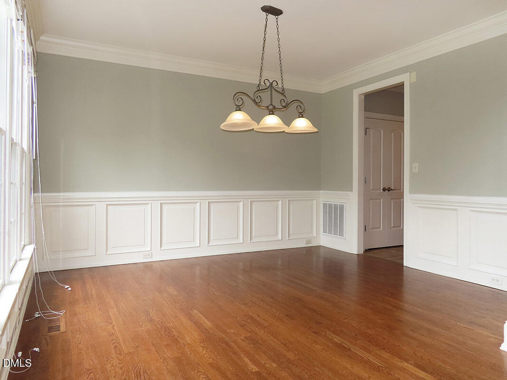 122 Edgewood Drive - Photo 3