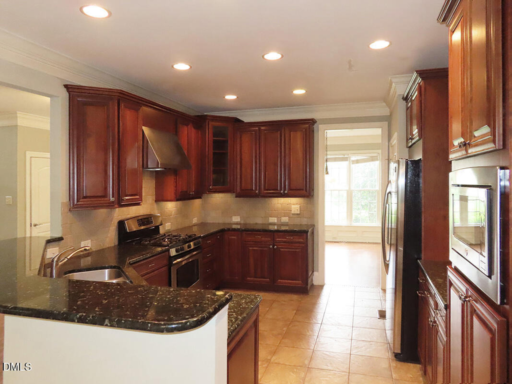 122 Edgewood Drive - Photo 7