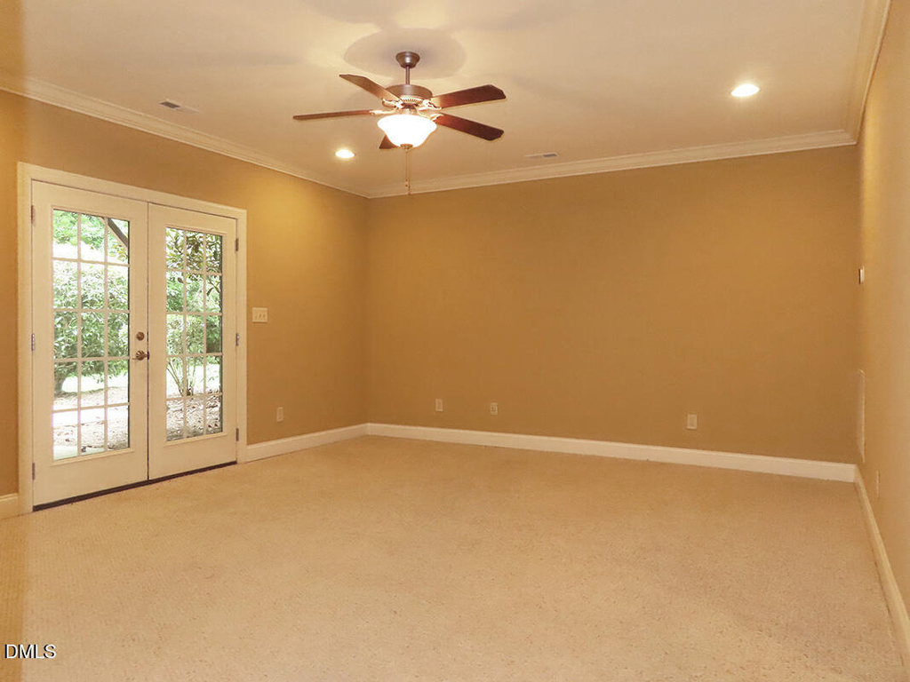 122 Edgewood Drive - Photo 22