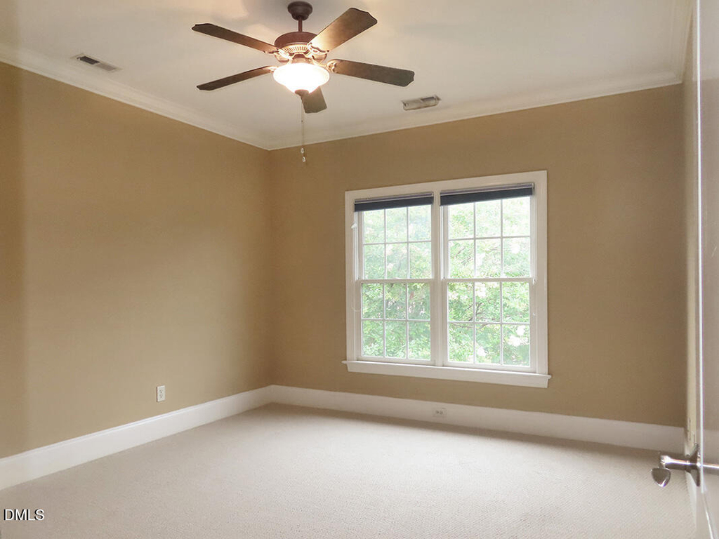 122 Edgewood Drive - Photo 14