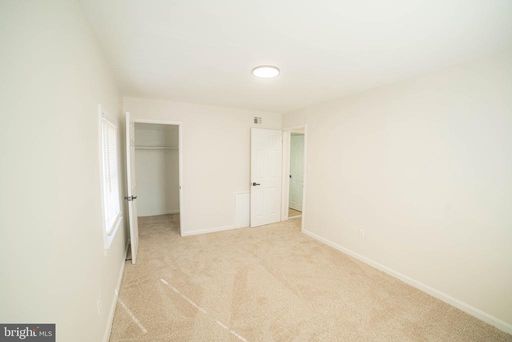 2409 Greeley Place - Photo 21