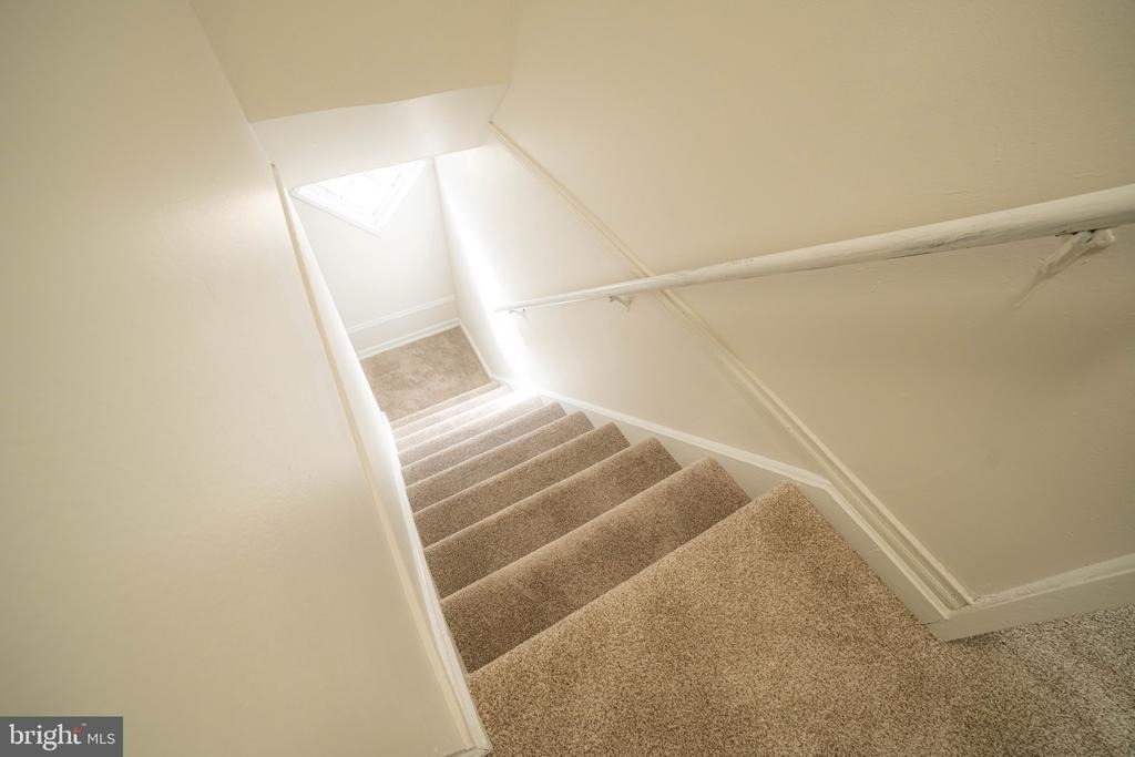 2409 Greeley Place - Photo 11