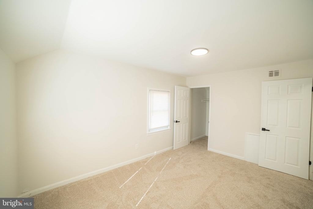 2409 Greeley Place - Photo 20