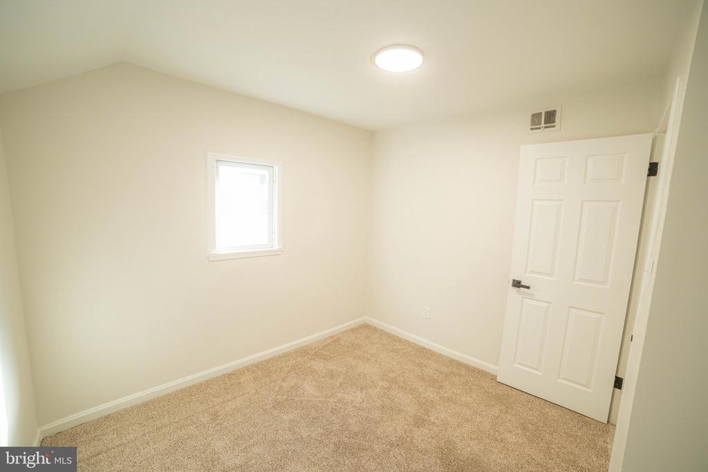 2409 Greeley Place - Photo 26