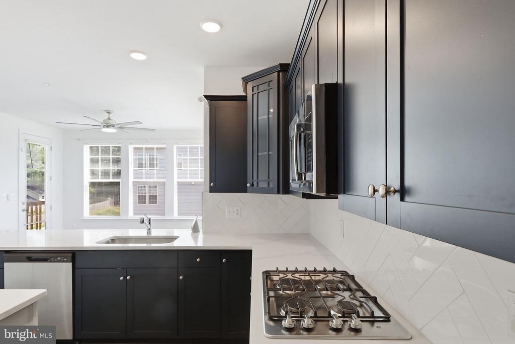 11907 Prospect View Avenue - Photo 12